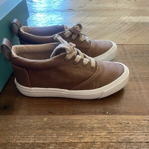 Tom’s boot shoe kid Y12